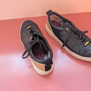Ted Baker Kulei sneakers